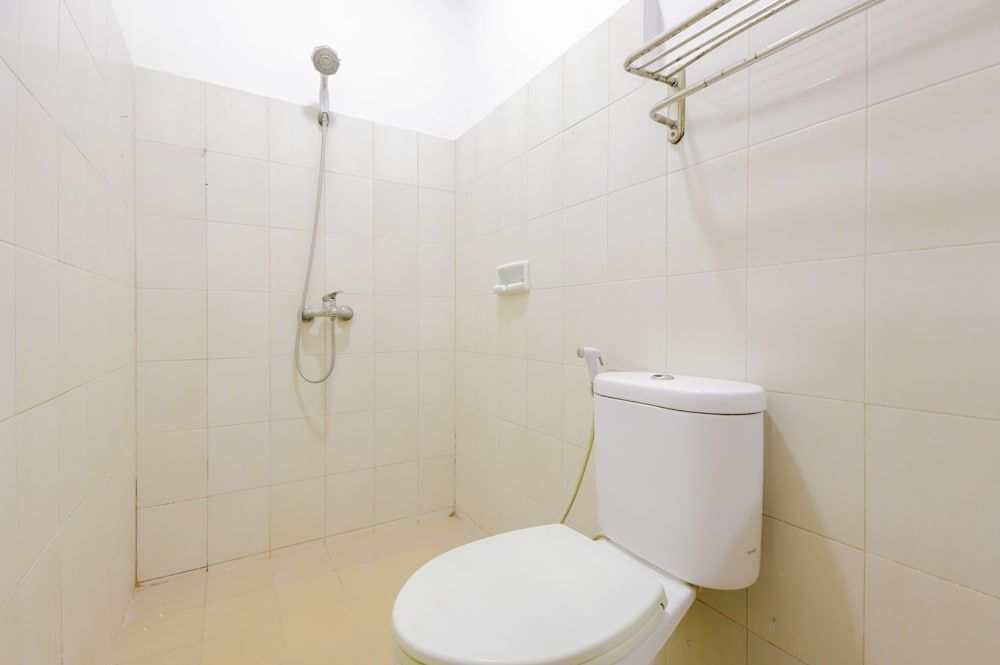 Джакарта: OYO 878 Loka Indah Residence Near Lokasari Square