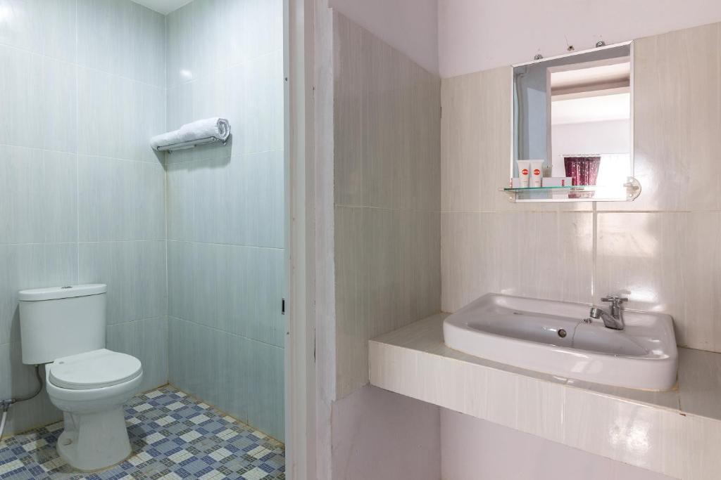 Батуретно: OYO 1118 Artomoro Family Guesthouse