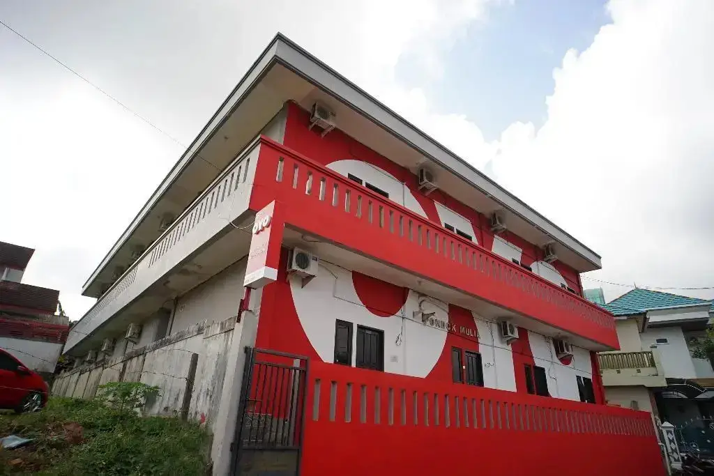 OYO Flagship 1034 Pondok Mulia Guest House Syariah — фото 1