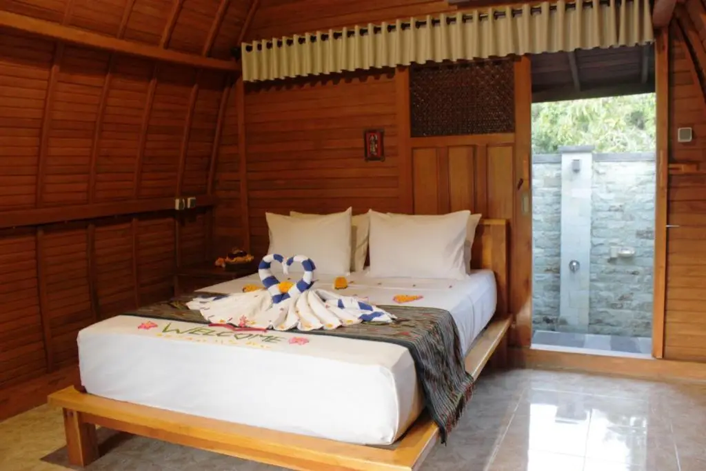 Пемутеран: Kubu Padi Wooden House