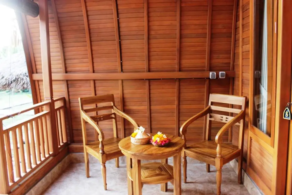 Пемутеран: Kubu Padi Wooden House