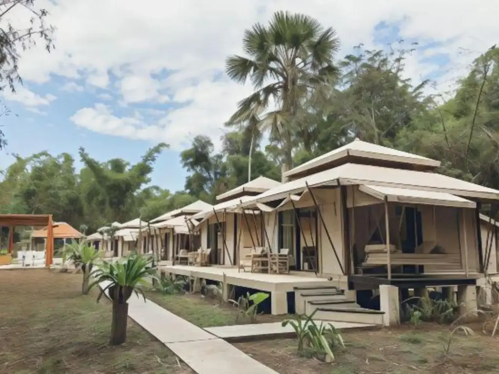 Пляж Plengkung Beach: Jawa Jiwa G-land