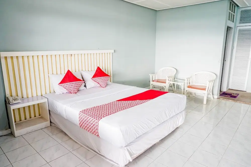 Паромпонг: OYO 1106 Hotel Juvante