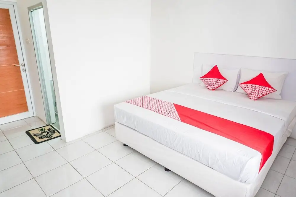 Паромпонг: OYO 1106 Hotel Juvante