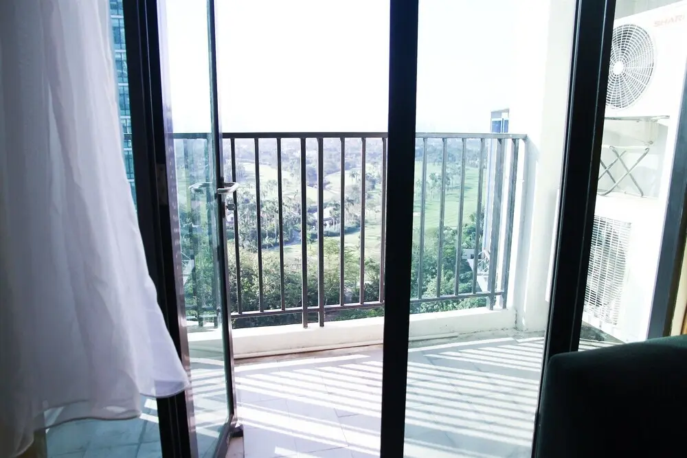 Джакарта: 2BR Hampton's Park Apartment near Pondok Indah
