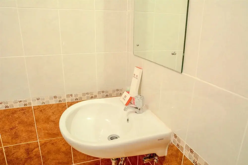 Джакарта: Big 2 BR (76 sqm) Apartment Grand Palace/Pallazo Kemayoran
