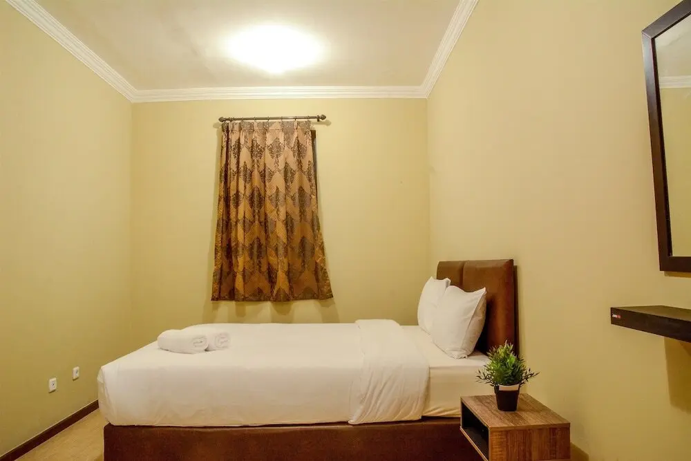 Джакарта: Big 2 BR (76 sqm) Apartment Grand Palace/Pallazo Kemayoran