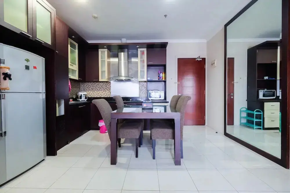 Джакарта: Classic 3BR Casablanca Mansion Apartment Near Kota Kasanblanca