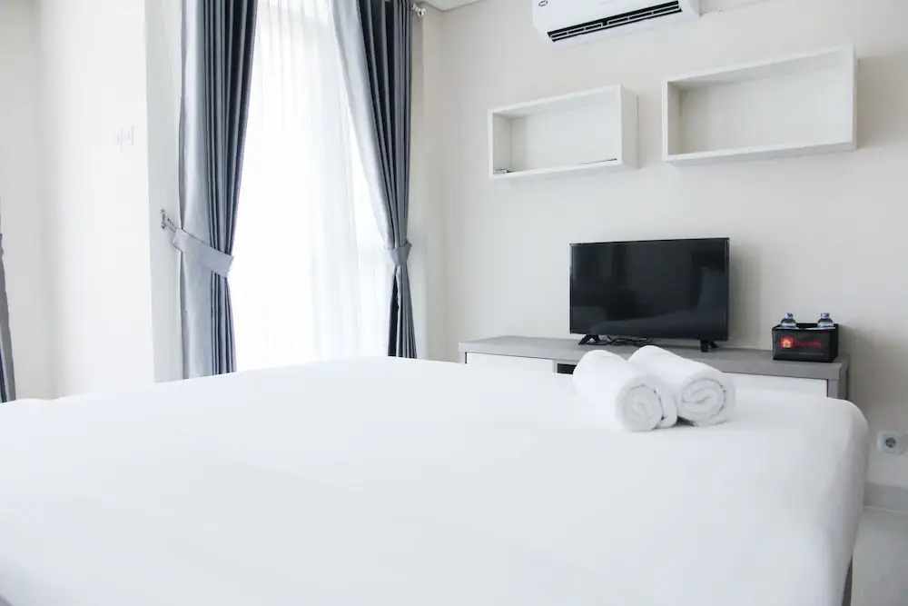 Джакарта: Cozy Studio Apartment at Elpis Residence