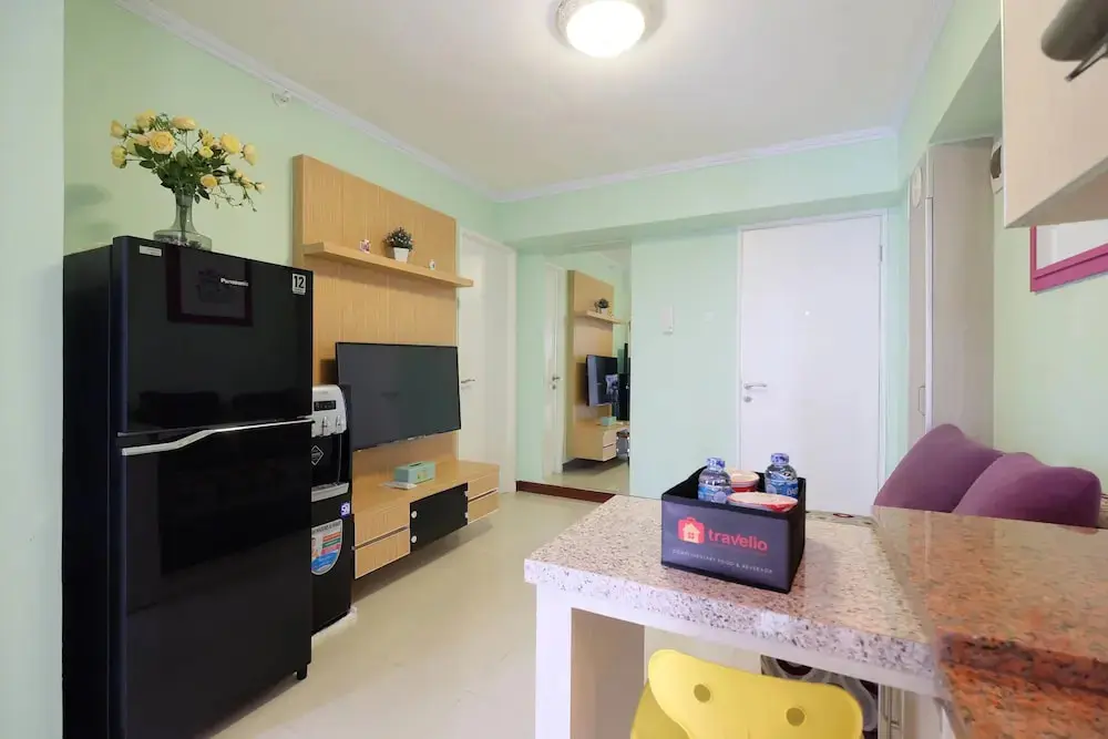 Джакарта: Cozy 2BR Bassura City Apartment