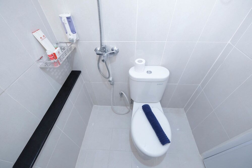 Джакарта: Cozy 2BR Bassura City Apartment