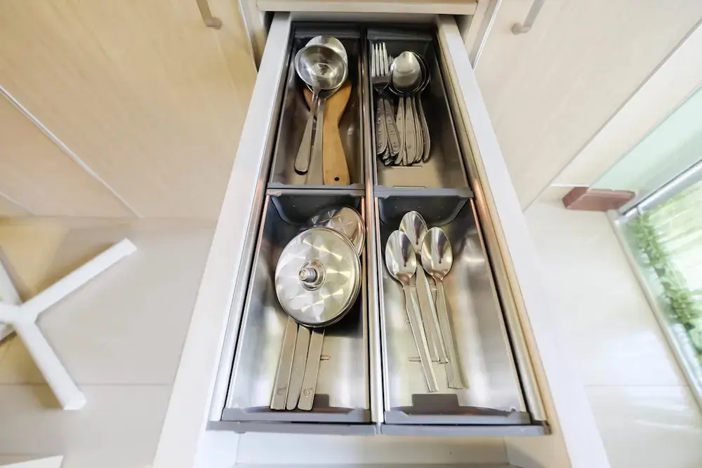 Джакарта: Cozy 2BR Bassura City Apartment