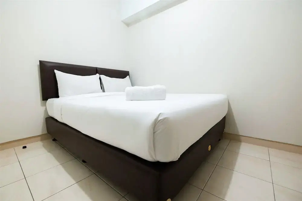 Бекаси: 2BR + Sofa Bed The Springlake Summarecon Bekasi Apartment