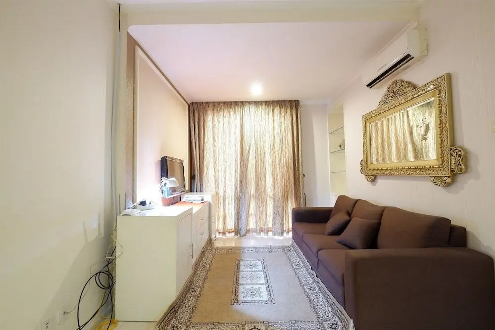 Джакарта: Premium Location 2BR Apartment @ FX Residence