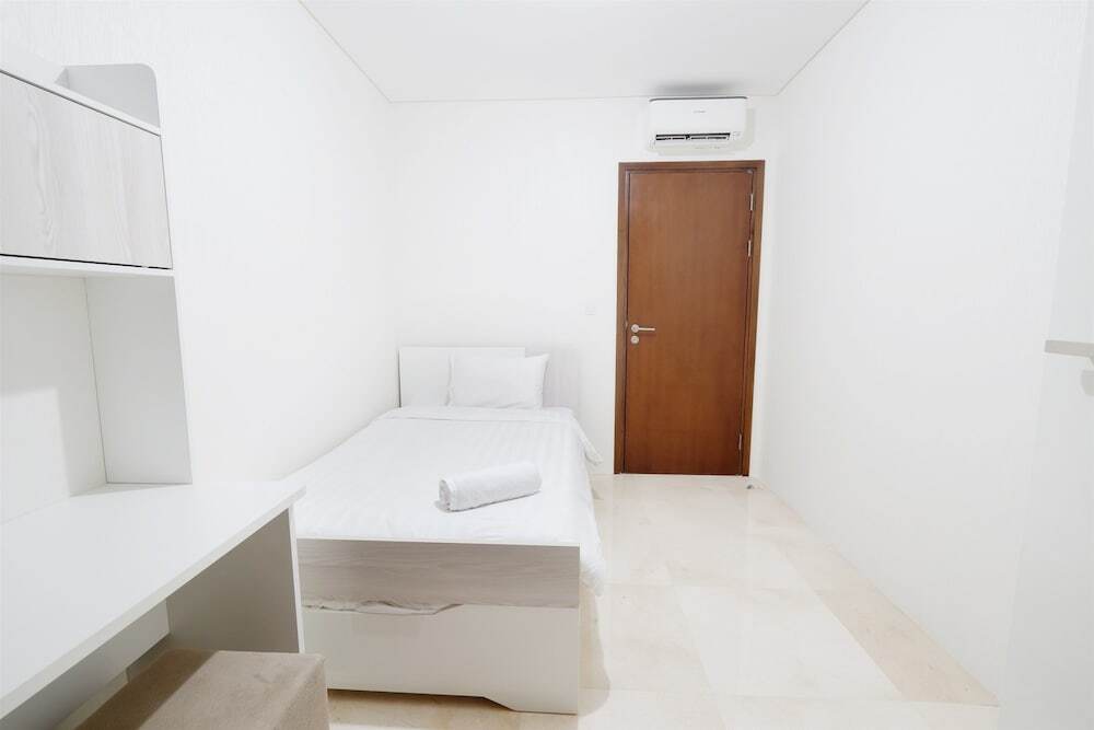 Джакарта: Premium Room 2br L'Avenue Apartement