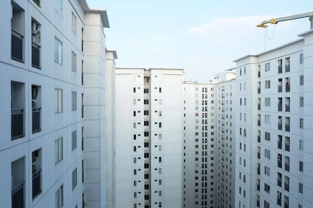 Extravaganza 2BR Bassura City Apartment — фото 1