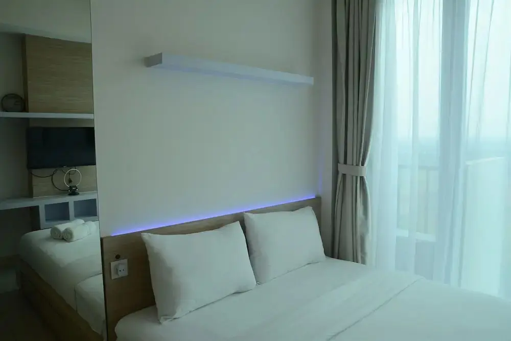 Южный Тангеранг: Brand New Studio Tree Park Apartment near ICE BSD