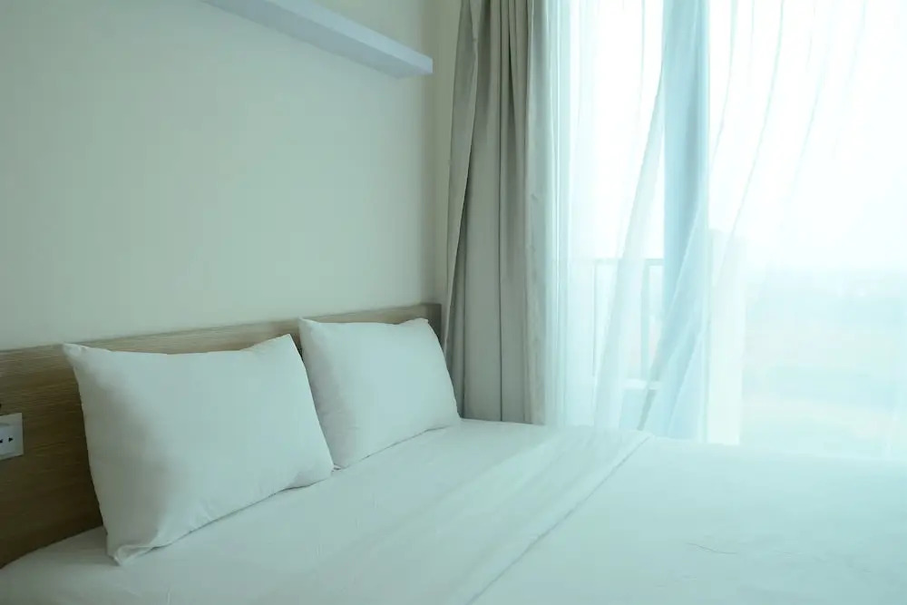 Южный Тангеранг: Brand New Studio Tree Park Apartment near ICE BSD