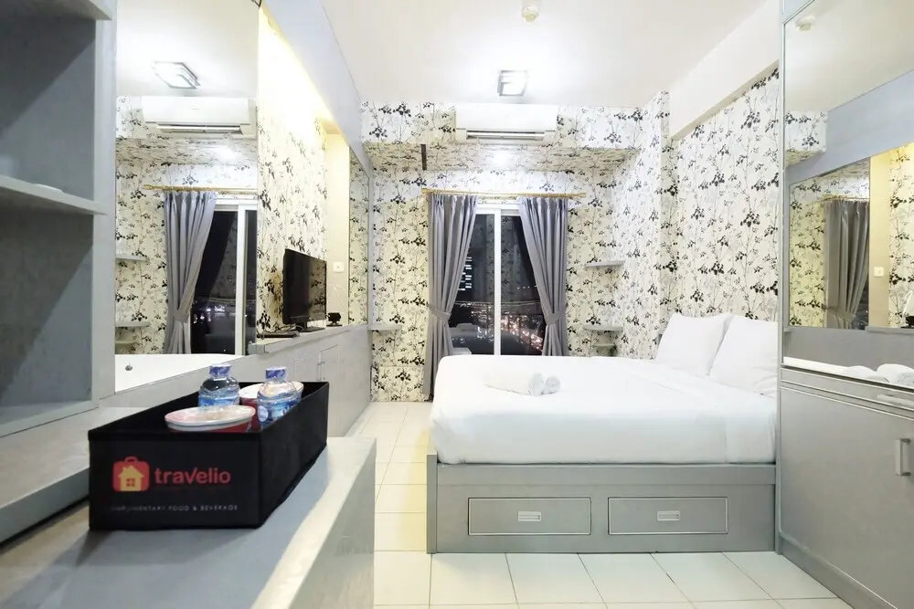 Южный Тангеранг: Cozy Studio Sunter Park View Apartment