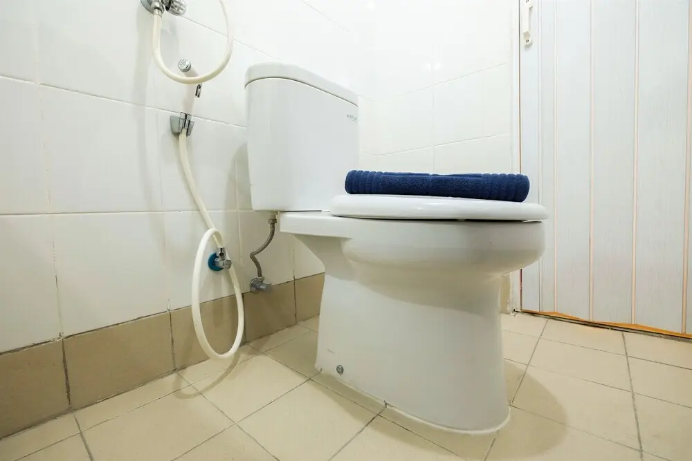 Джакарта: Spacious 2BR Apartment Connected to Bassura City Mall