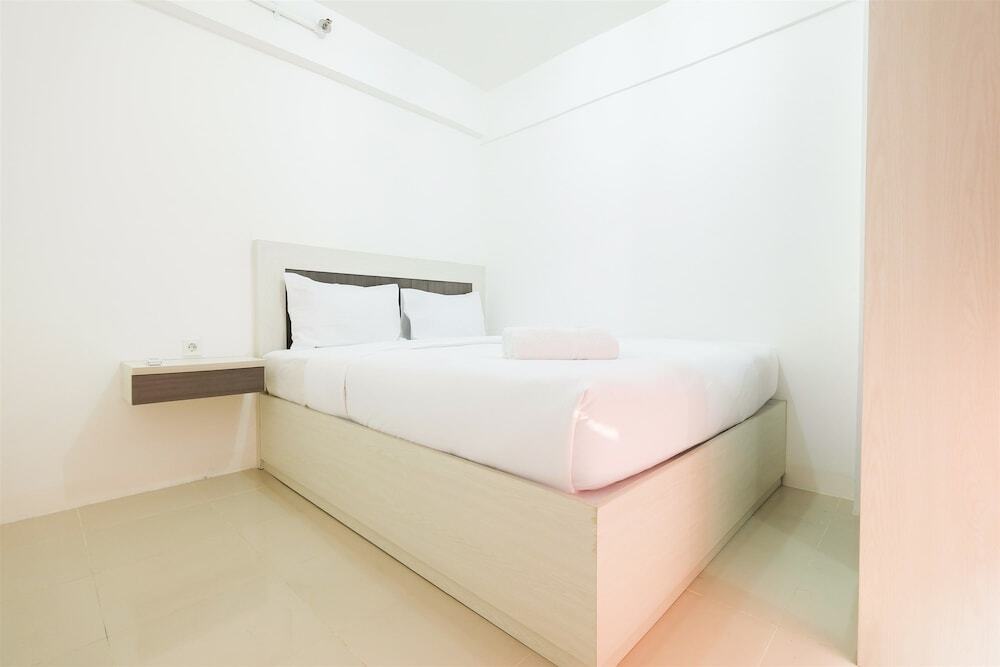 Джакарта: Simple & Cozy 1BR @ Bassura Apartment Near to Bassura City Mall