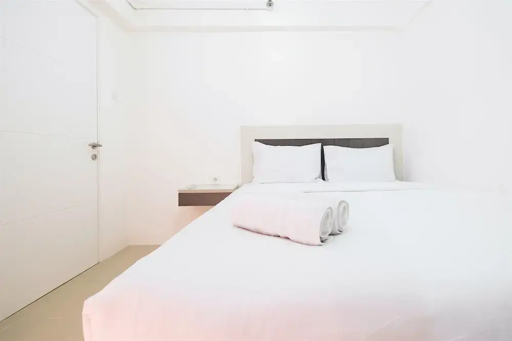 Джакарта: Simple & Cozy 1BR @ Bassura Apartment Near to Bassura City Mall