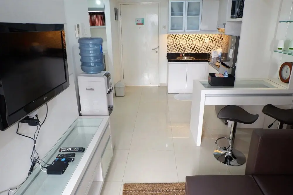 Джакарта: Homey 1BR at The Wave near Epicentrum Kuningan