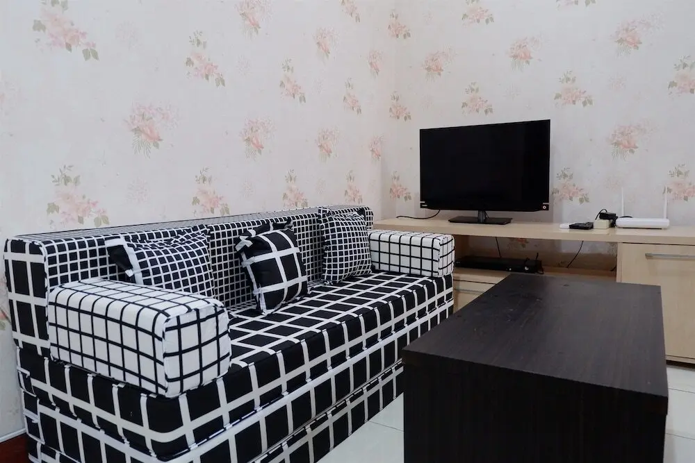 Джакарта: 2Br Simple Look Mediterania Marina Residences Apartment