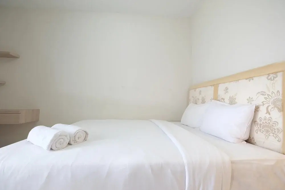 Бекаси: Minimalist Studio Room at The Springlake Apartment Sumarecon Bekasi