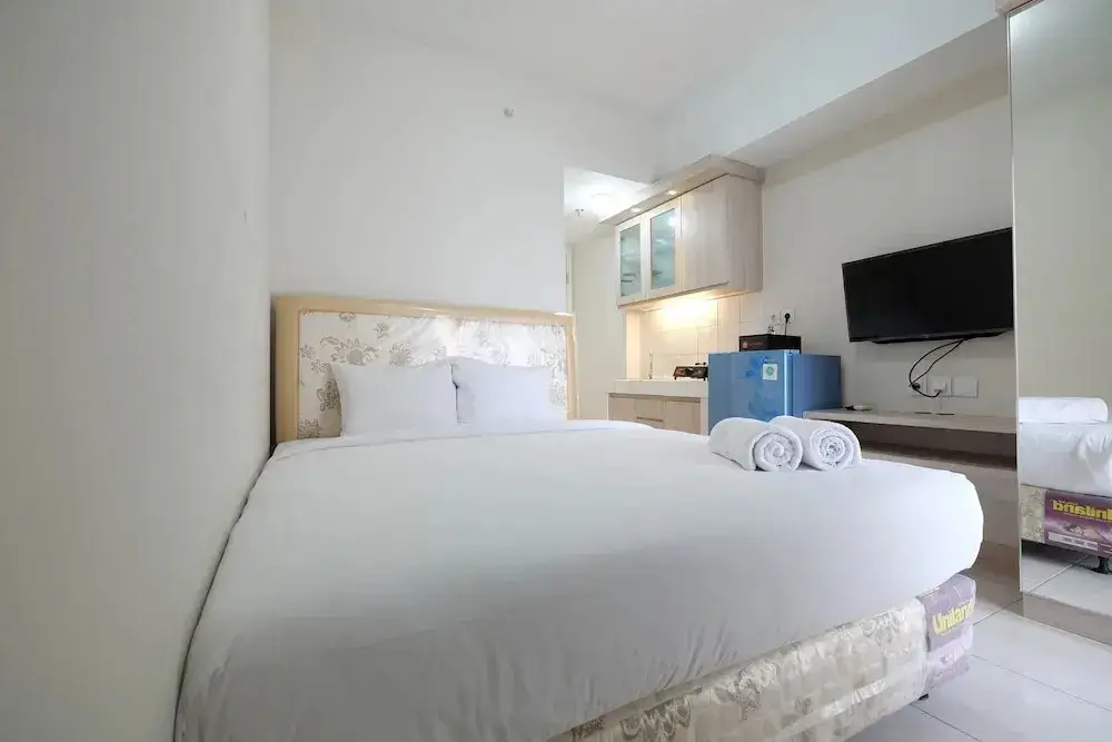 Бекаси: Minimalist Studio Room at The Springlake Apartment Sumarecon Bekasi