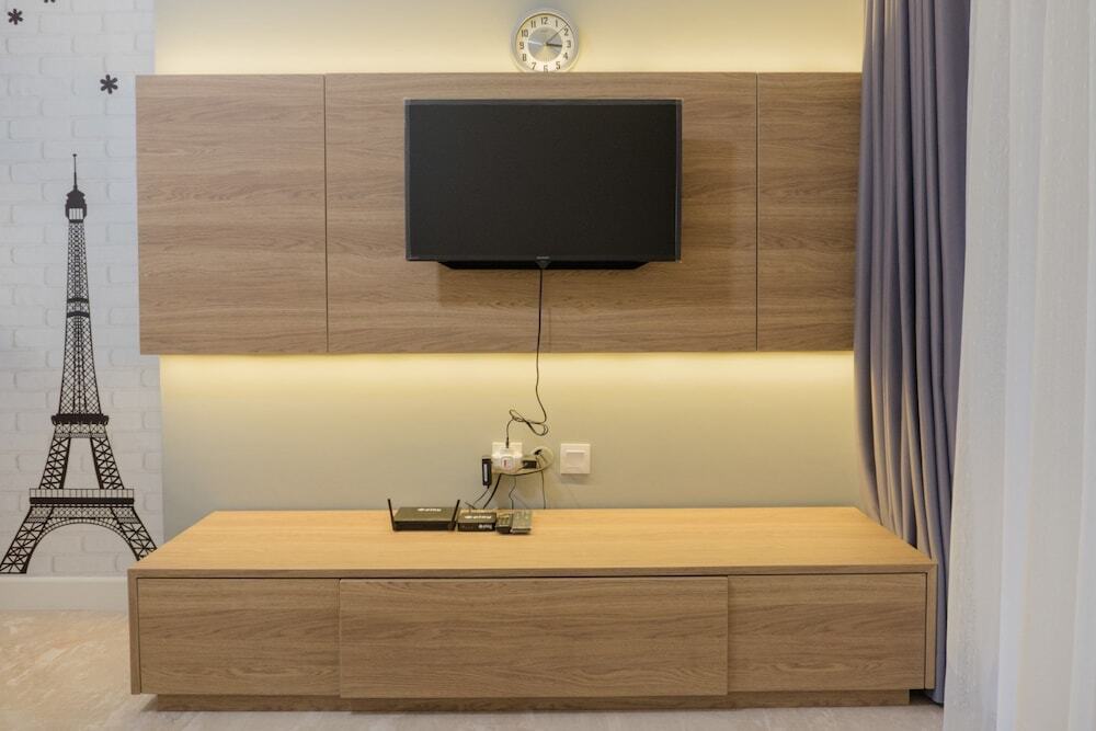 Бандунг: Elegant 1BR at Landmark Residence near 23Paskal
