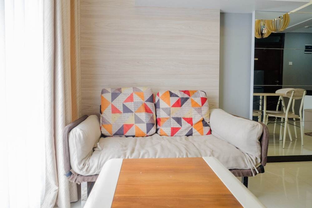 Бандунг: Pleasant 2BR Apartment at Gateway Pasteur