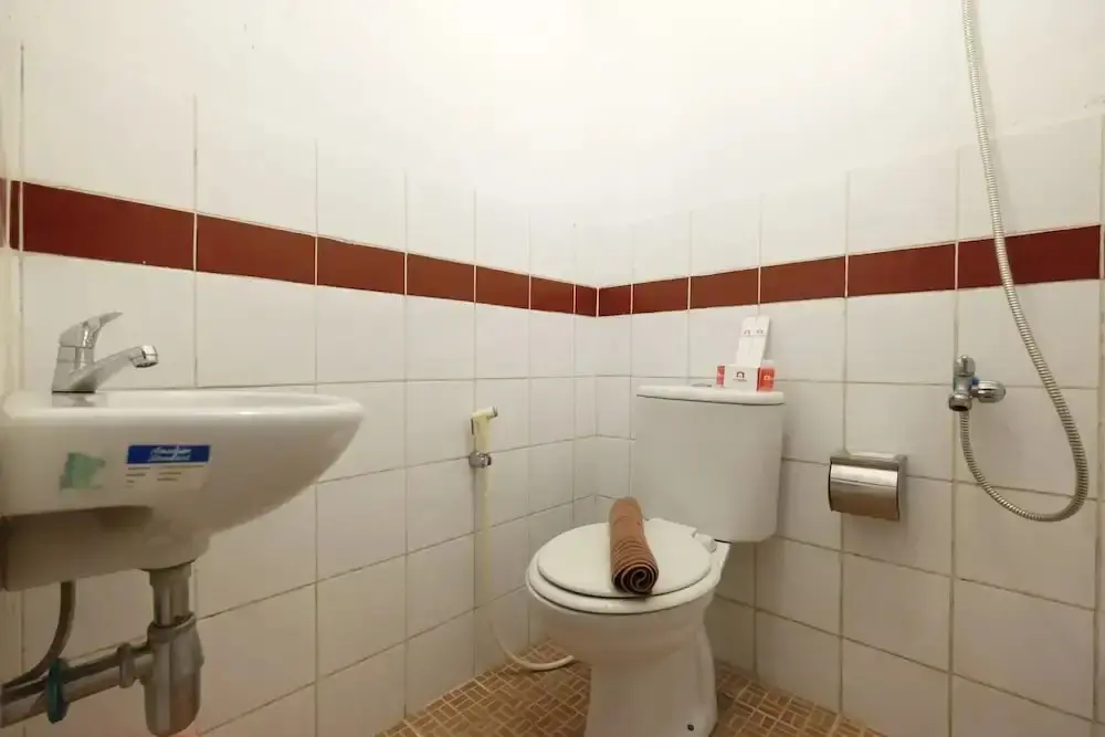 Бекаси: Modern 2BR Mutiara Bekasi Apartment