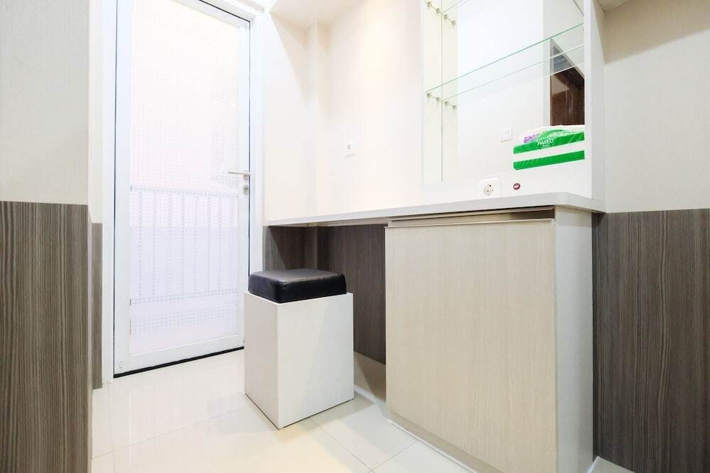 Джакарта: Modern 2BR Northland Apartment near Ancol