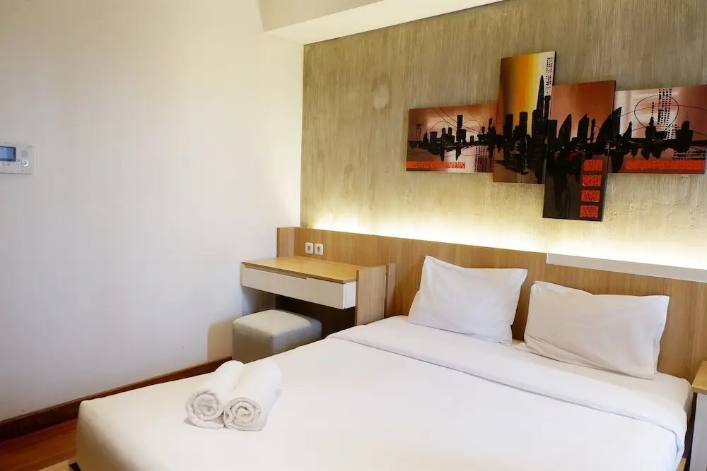 Legok: Parquette Studio Apartment ARA Residence