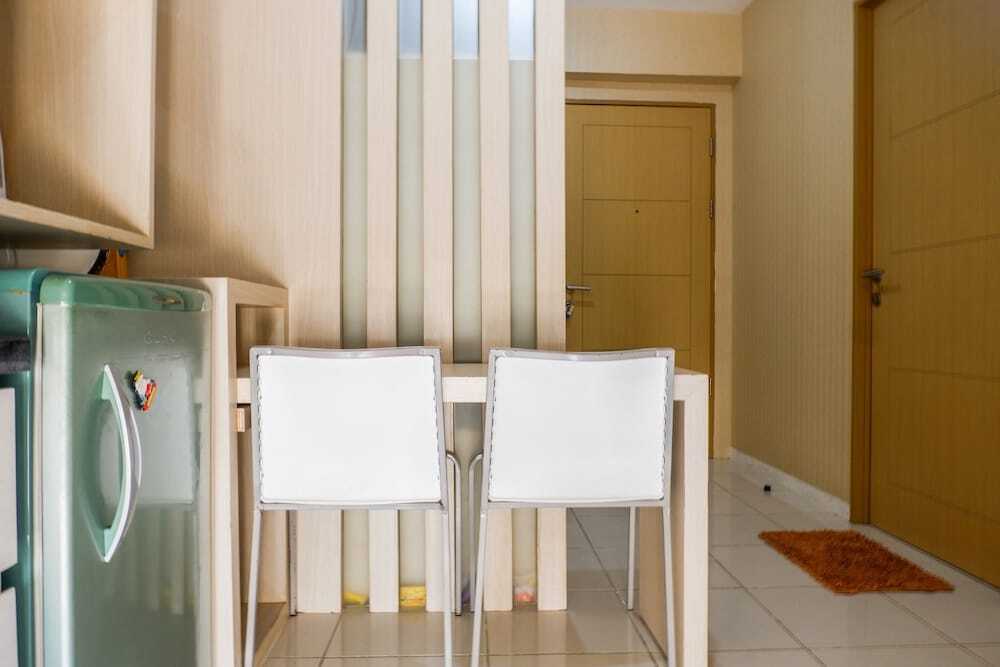 Сурабая: Elegant 2BR Apartment near to East Coast Center at Educity Pakuwon