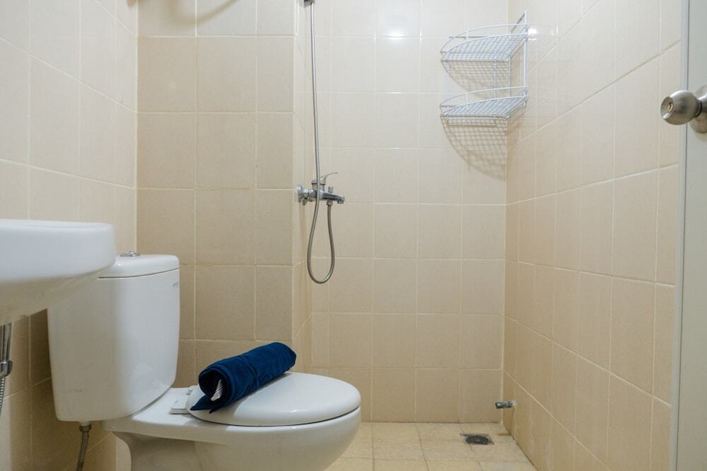 Бандунг: Minimalist 2BR Apartment at Parahyangan Residence