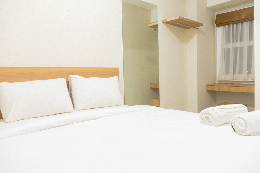 Бандунг: Minimalist 2BR Apartment at Parahyangan Residence
