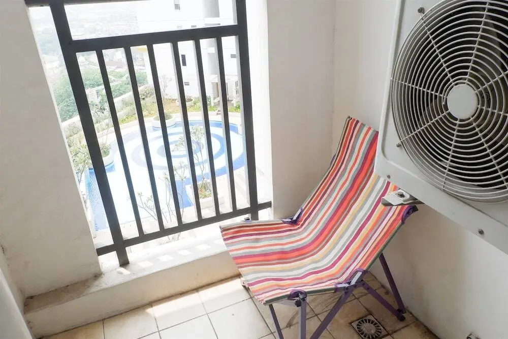 Джакарта: Comfort 1BR Apartment with Sofa Bed connected to Mall Bassura City