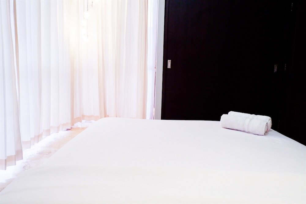 Джакарта: Exclusive City View 3BR Apartment at Bellagio Residence