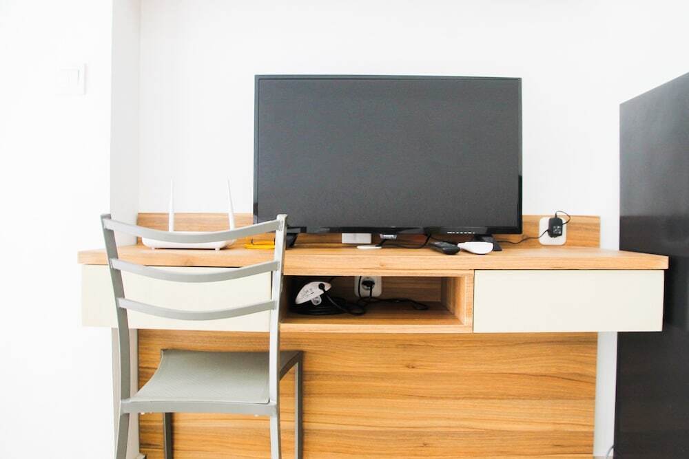 Тангеранг: Modern Style Studio at The Nest Puri Apartment