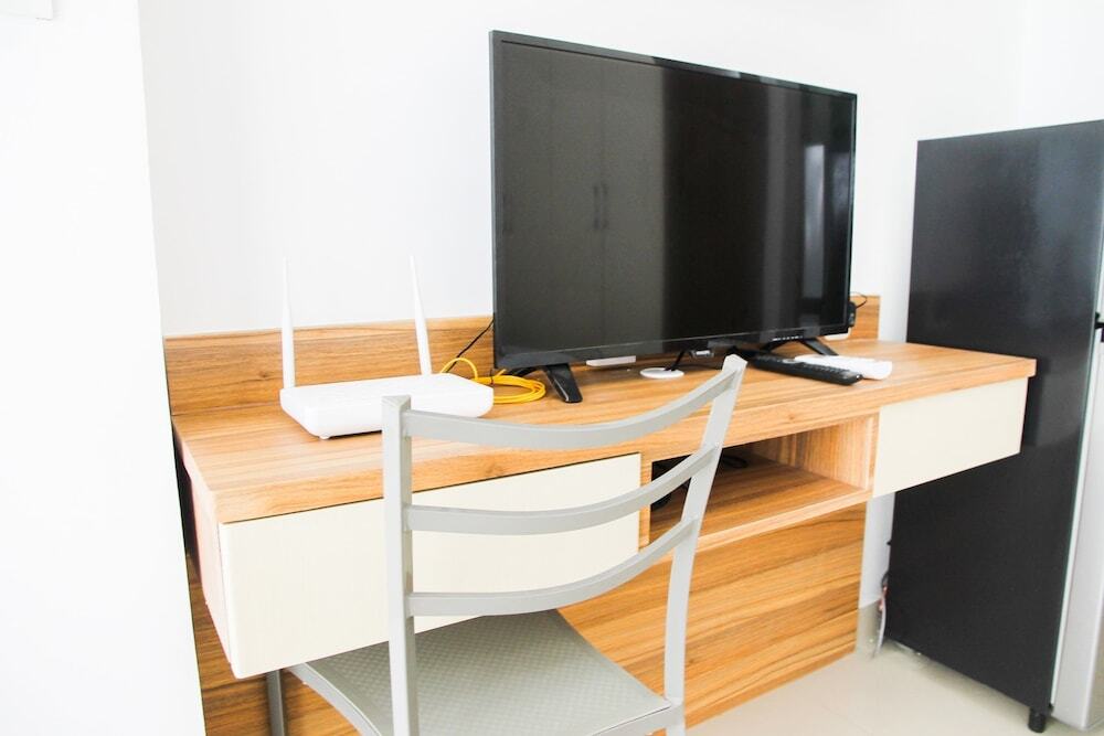Тангеранг: Modern Style Studio at The Nest Puri Apartment