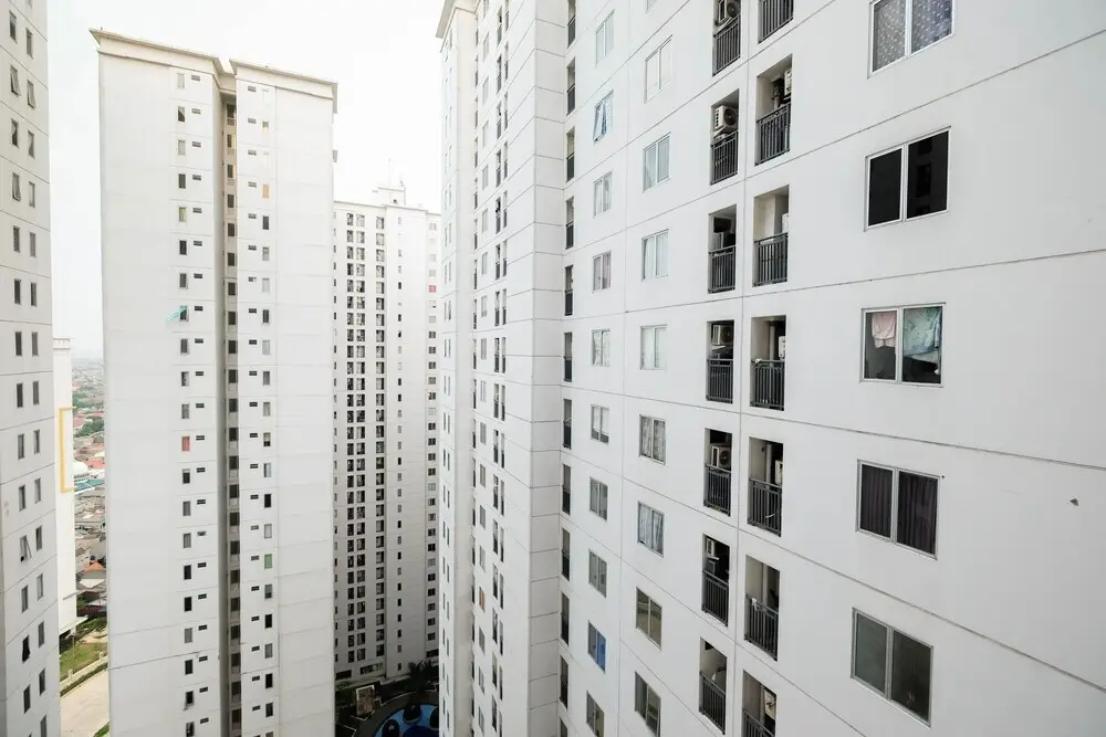 1BR with Sofa Bed at Bassura City Apartment — фото 1