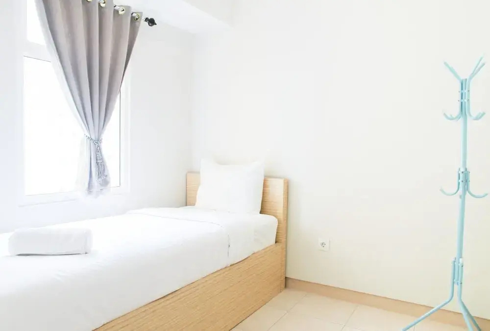 Бекаси: Simply Minimalist 2BR The Springlake Apartment