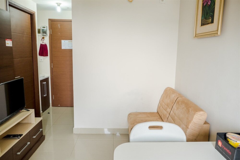 Бандунг: Strategic 2BR at Sudirman Suite Apartment By Travelio
