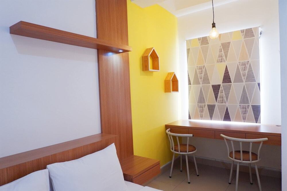 Тангеранг: Brand New Studio Room The Nest Apartment