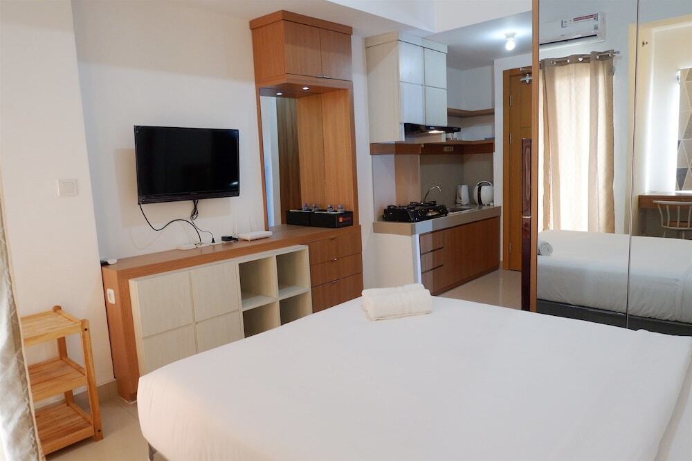 Тангеранг: Brand New Studio Room The Nest Apartment