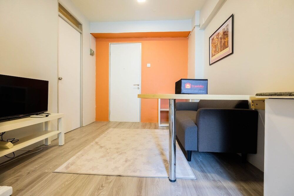 Джакарта: Simple Budget 2BR Gading Nias Residence Apartment