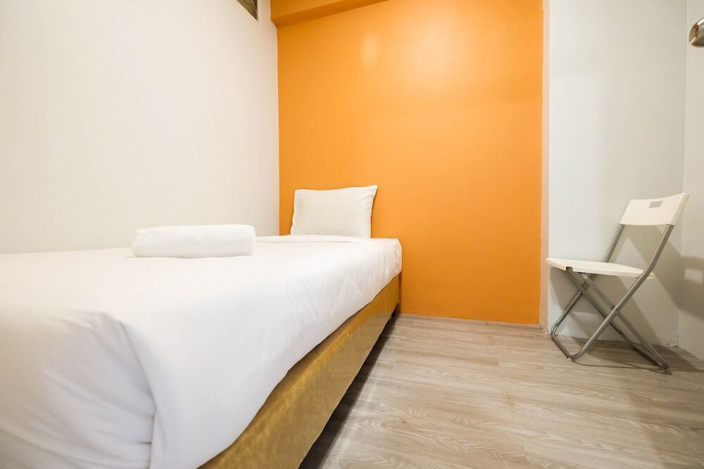 Джакарта: Simple Budget 2BR Gading Nias Residence Apartment