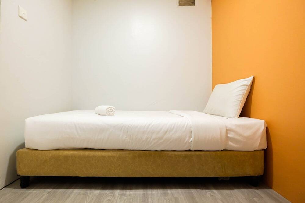 Джакарта: Simple Budget 2BR Gading Nias Residence Apartment
